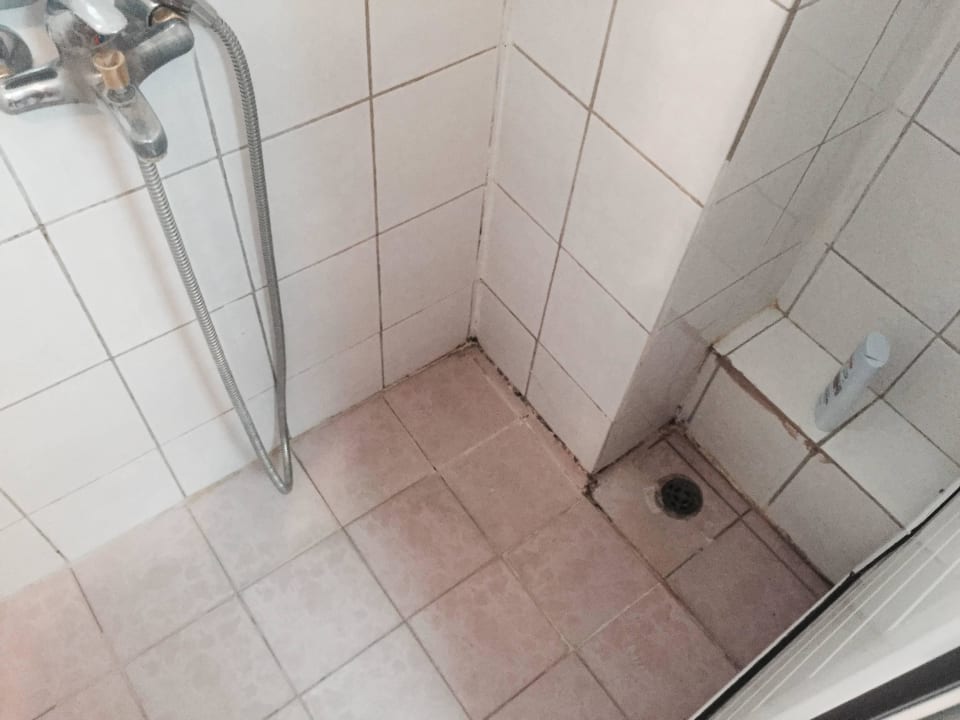 Duschr Party Hotel Golden Sands - Adults only