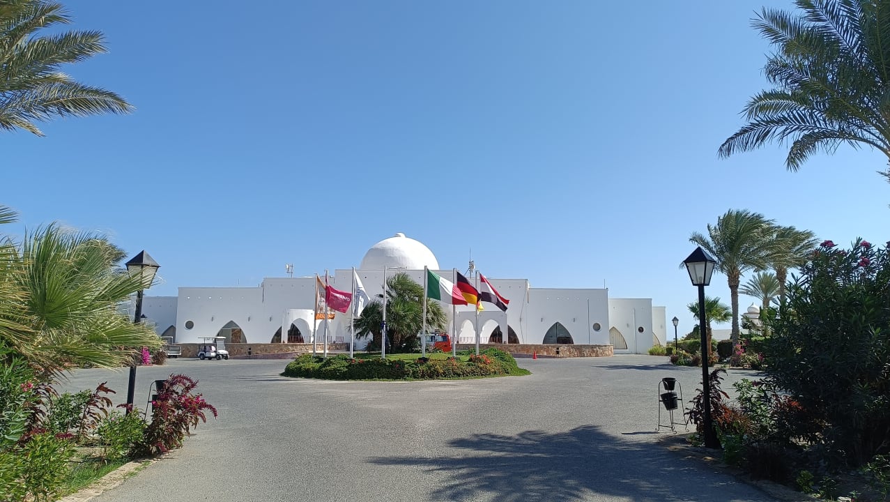 Außenansicht Hotel Gorgonia Beach Resort