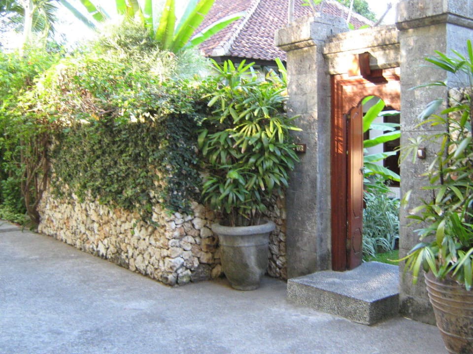 Eingang zur eigenen Villa The Pavilions Bali