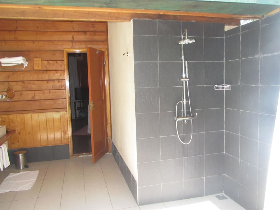 Offenes Bad ein Traum Meeru Maldives Resort Island