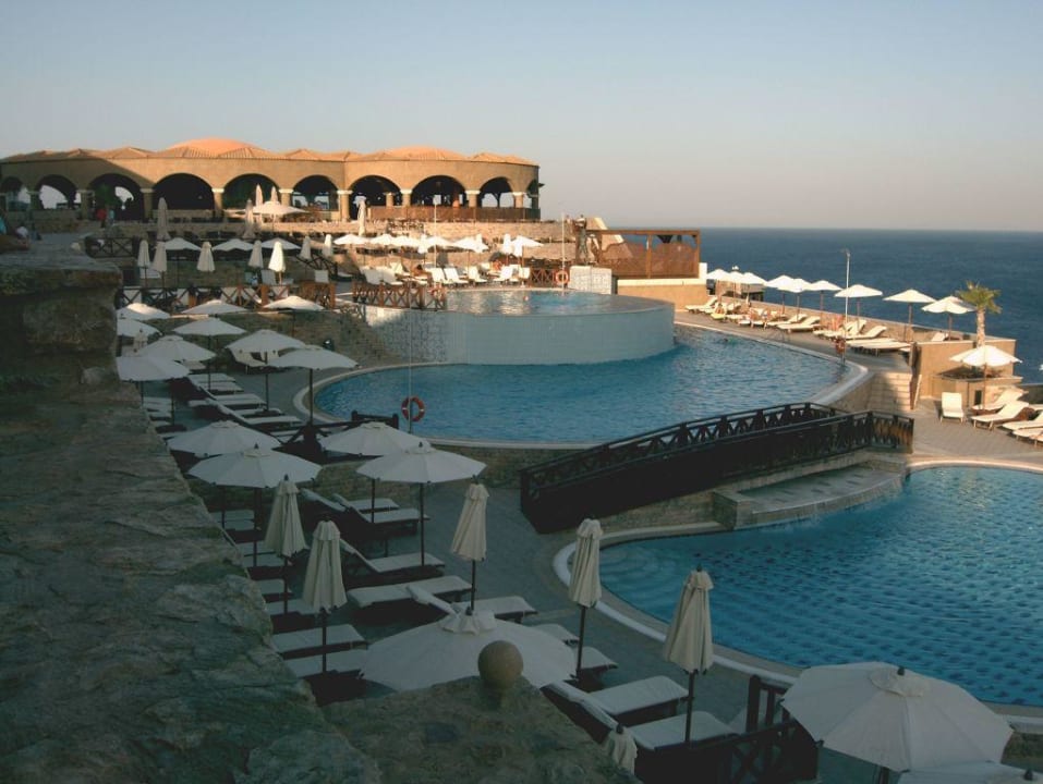 Poolanlage zum Relaxen Hotel Kalithea Horizon Royal