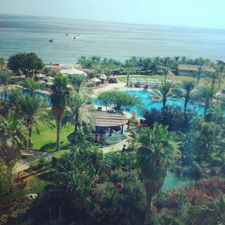 Blick von unserem Zimmer Hotel Le Meridien Al Aqah Beach Resort