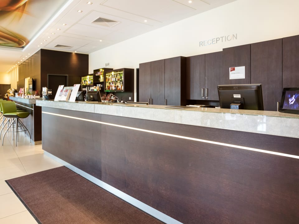 Lobby Austria Trend Hotel Doppio