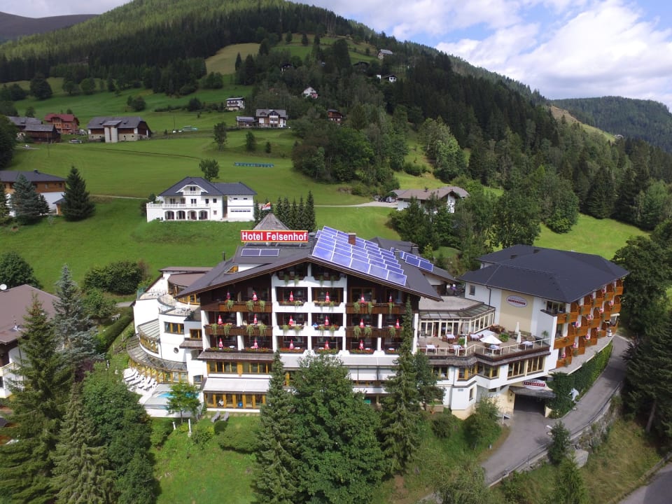 Außenansicht Hotel Felsenhof Wohlfühl & Genusshotel
