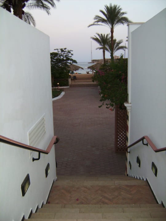 Der "lange" Weg bis zum Meer Iberotel Palace