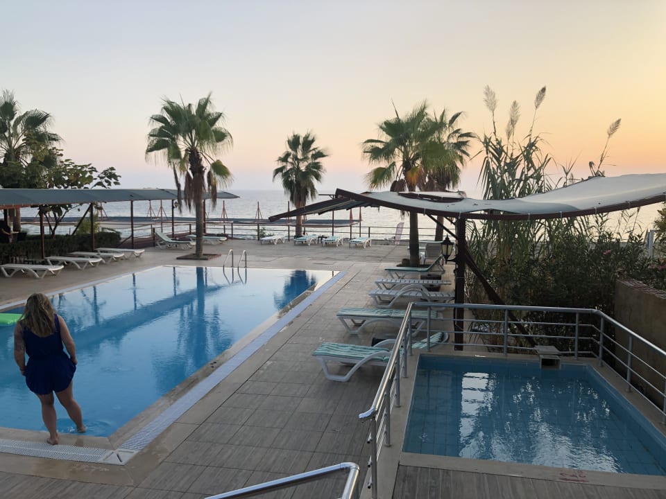 Pool Adora Calma Beach Hotel