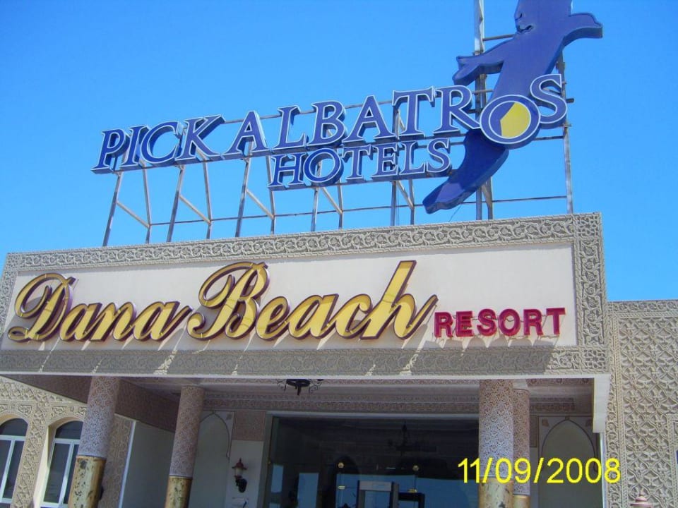 Hoteleingang Pickalbatros Dana Beach Resort - Hurghada
