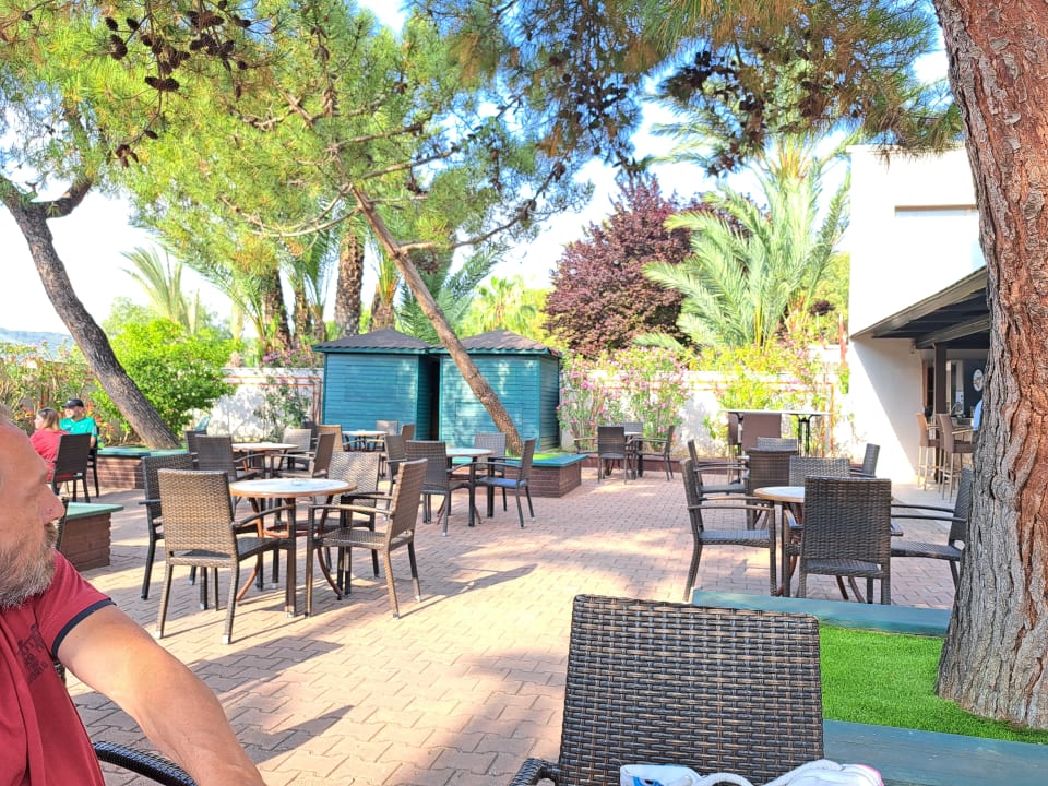 Gastro Tusan Beach Resort