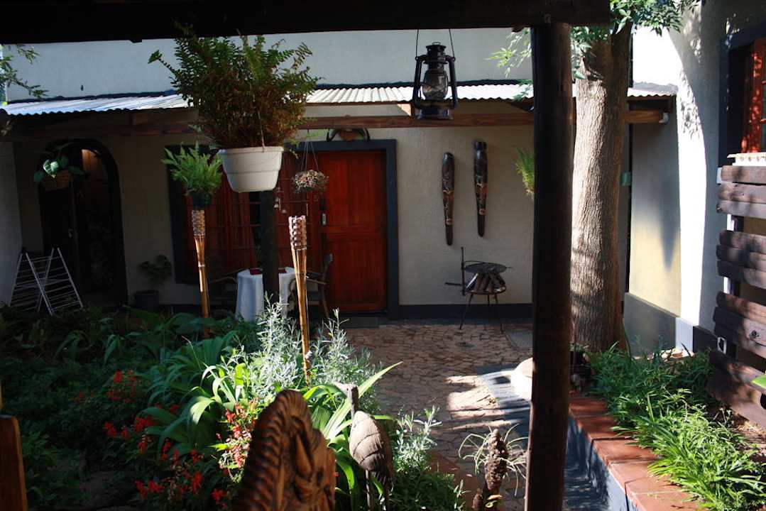 In front of selfcatering suite Guesthouse Ma'khaya / Makhaya