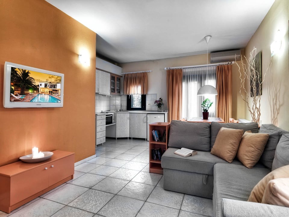 Maisonette, Kueche-Wohnbereich Elia Apartments Afytos