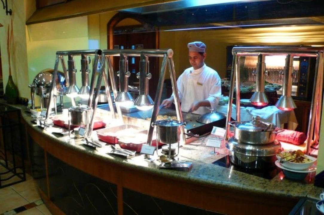 Buffetrestaurant "Waves" Le Meridien Mina Seyahi Beach Resort & Waterpark