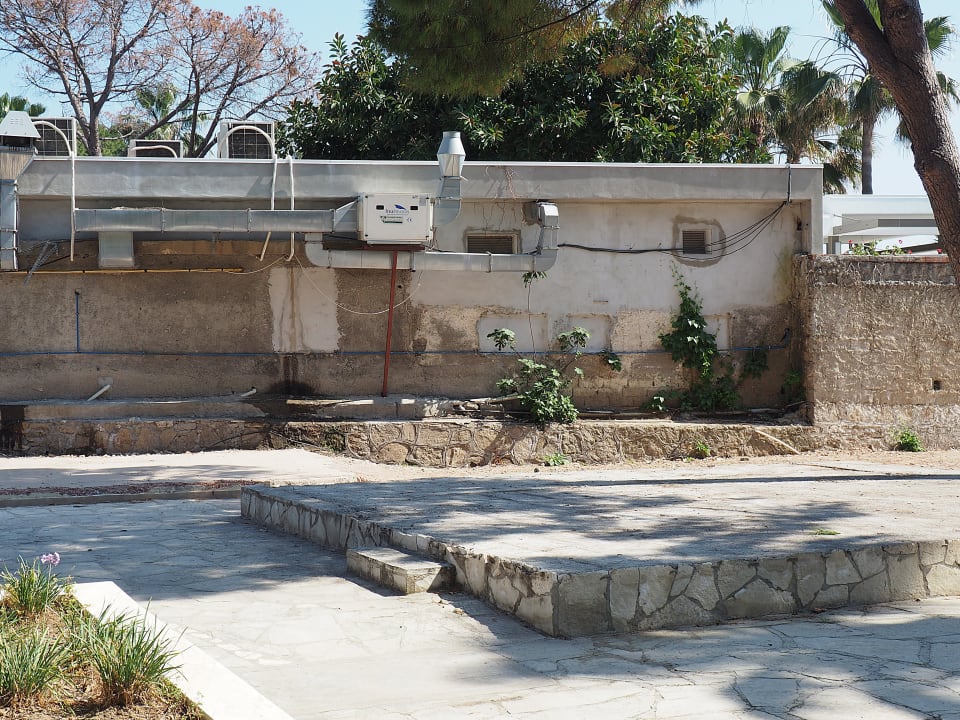 Gartenanlage Hotel Sirma