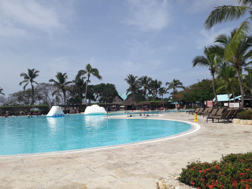 Pool Dreams La Romana Resort & Spa