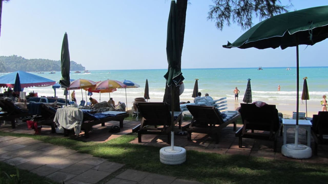 Hotel-Strand Weg 02 Best Western Premier Bangtao Beach Resort & Spa
