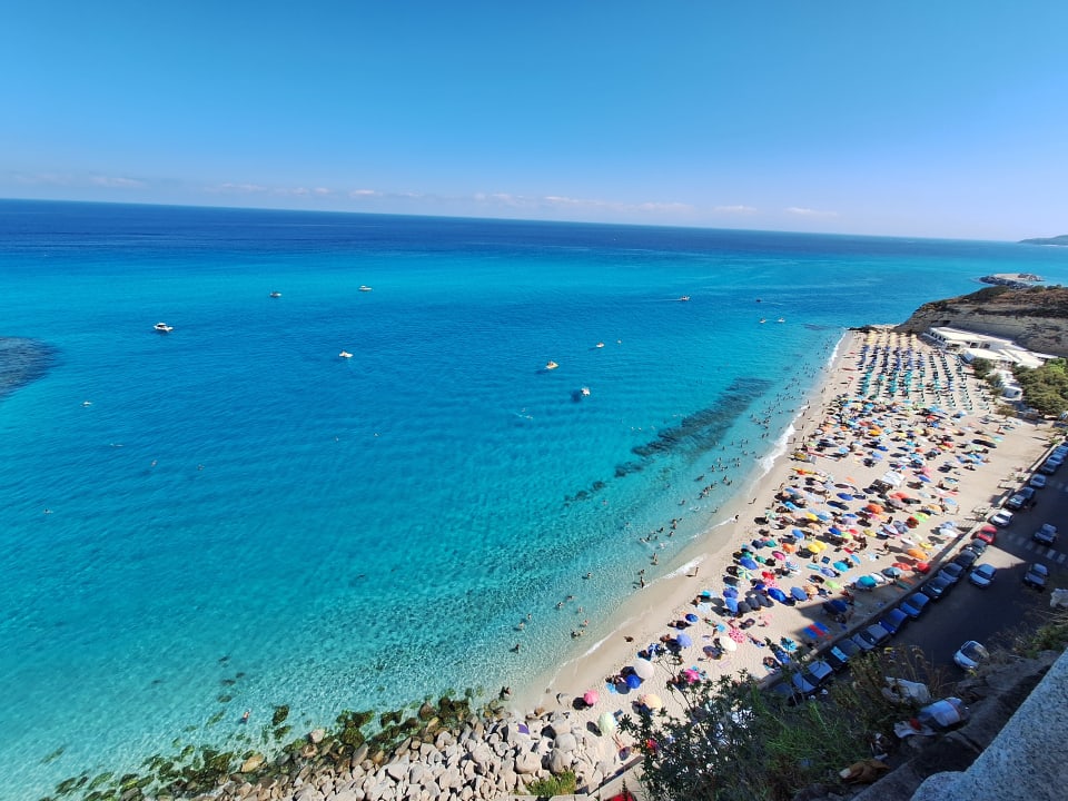 Strand Tropis Hotel