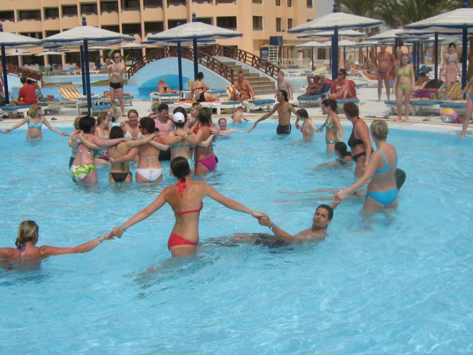 Aqua Gymnastic mit Luigi Beach Albatros Resort