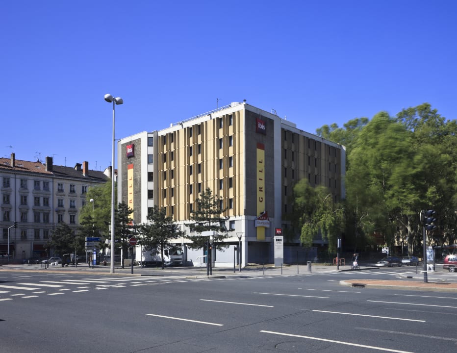 Außenansicht Hotel Ibis Lyon Gare La Part Dieu