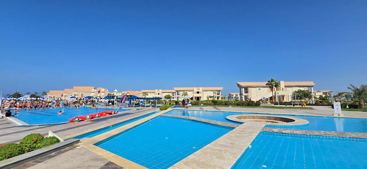 Pool Pickalbatros Sea World Resort - Marsa Alam