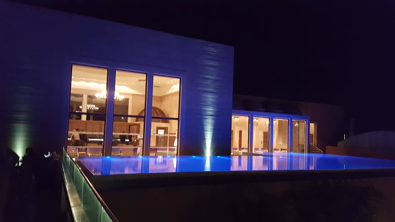 Pool an der Rezeption Atlantica Belvedere Resort