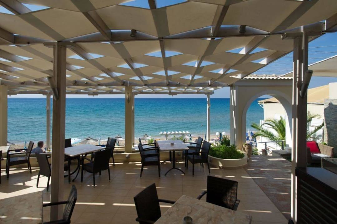 Cooperated beach front rest/snack Summer Dream Apartments