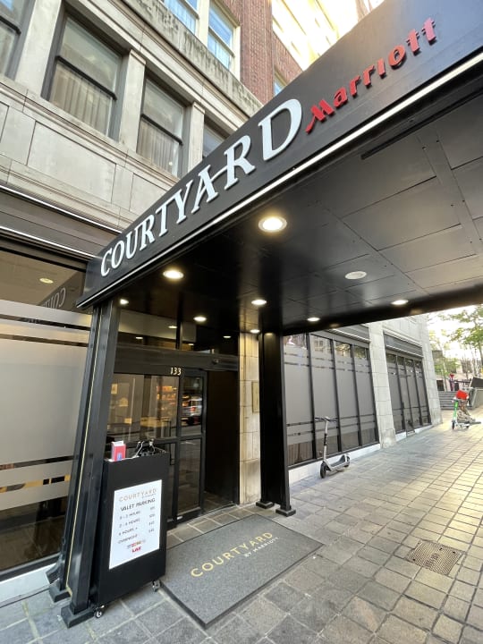 Lobby Courtyard Atlanta Downtown