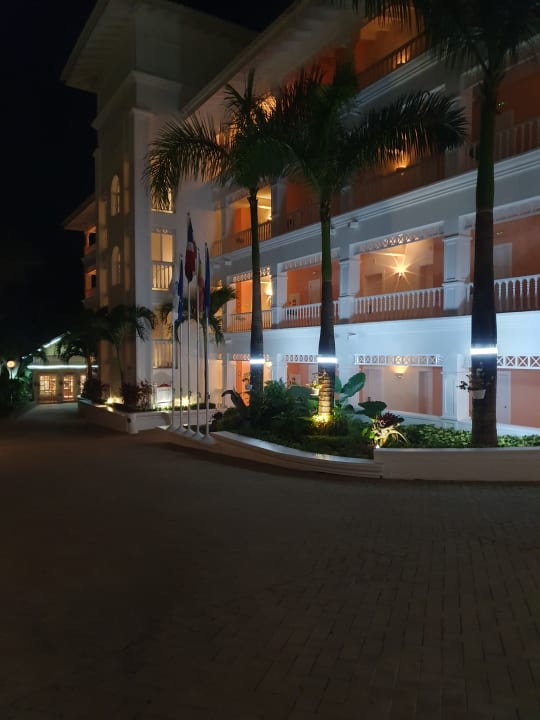 Außenansicht Bahia Principe Grand Samana - Adults Only