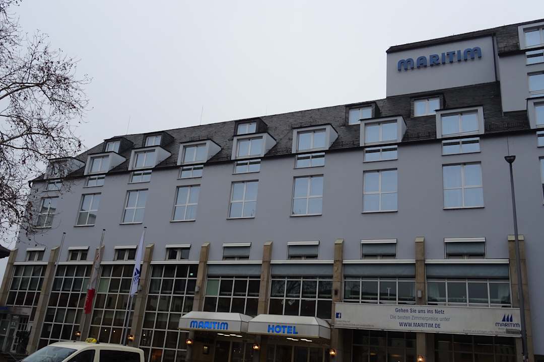 Außenansicht Maritim Hotel Würzburg