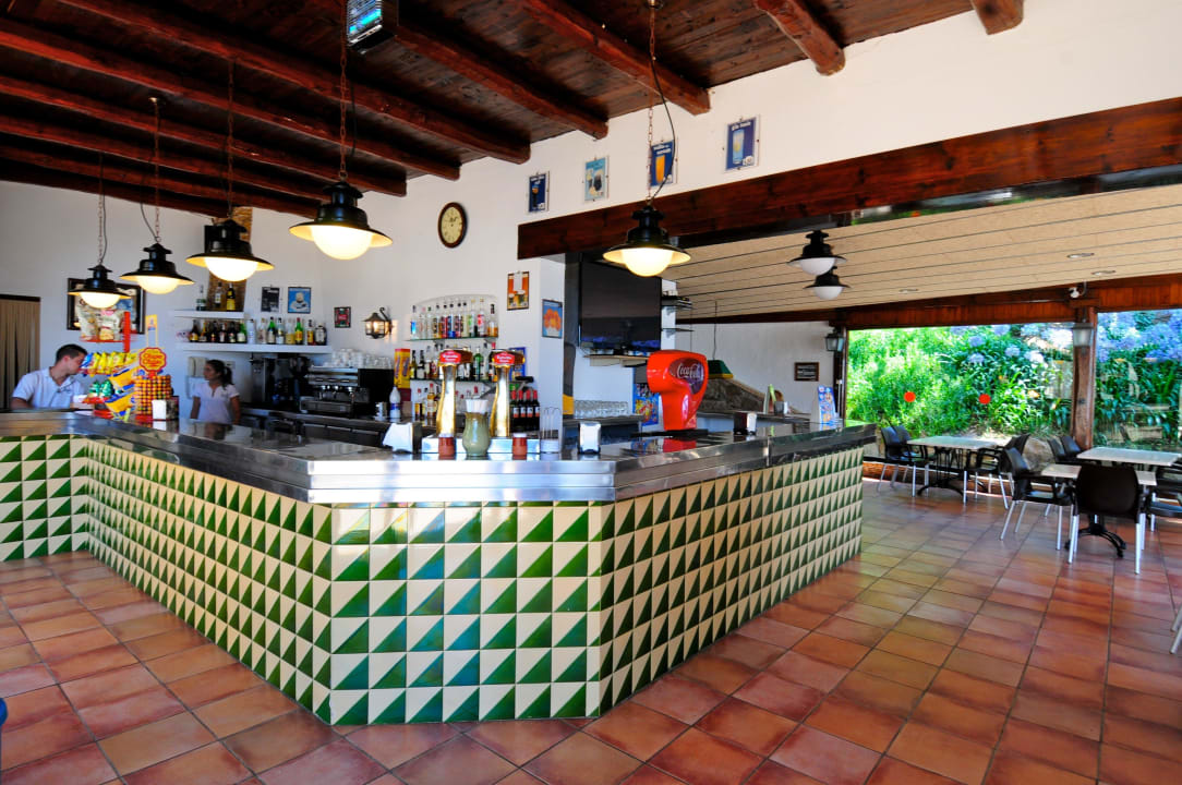 Bar Camping Treumal Camping & Bungalows Treumal