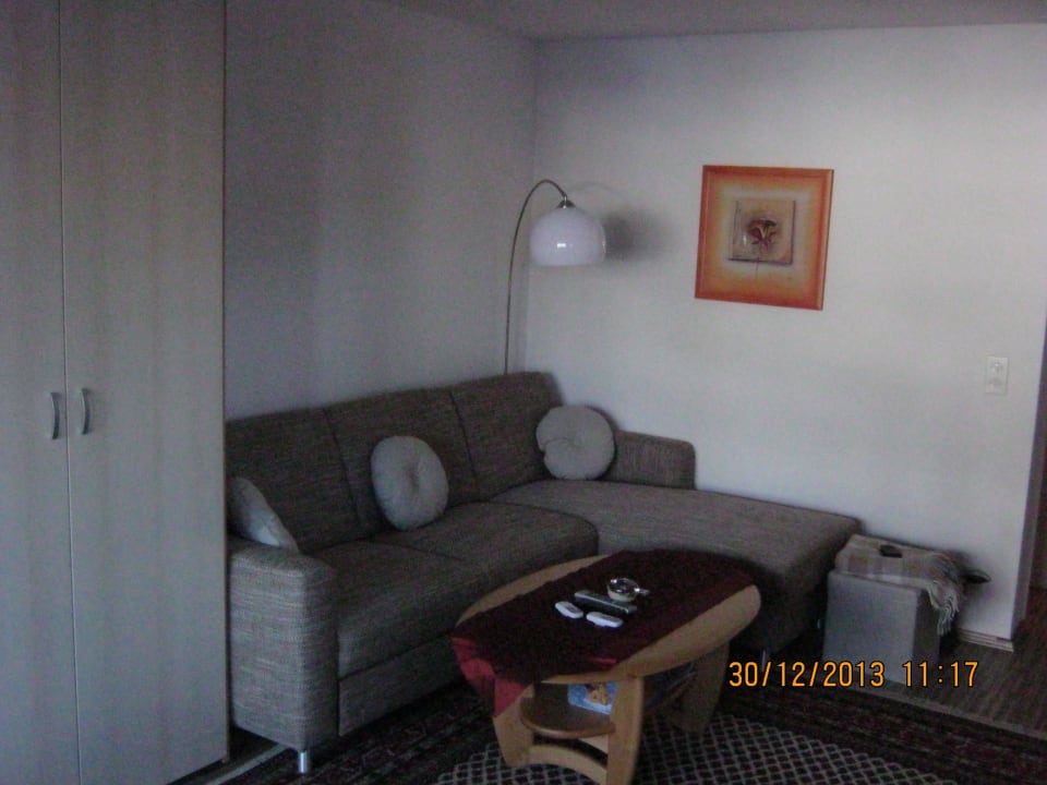 Wohnbereich Apartment Aragon IV Ernen