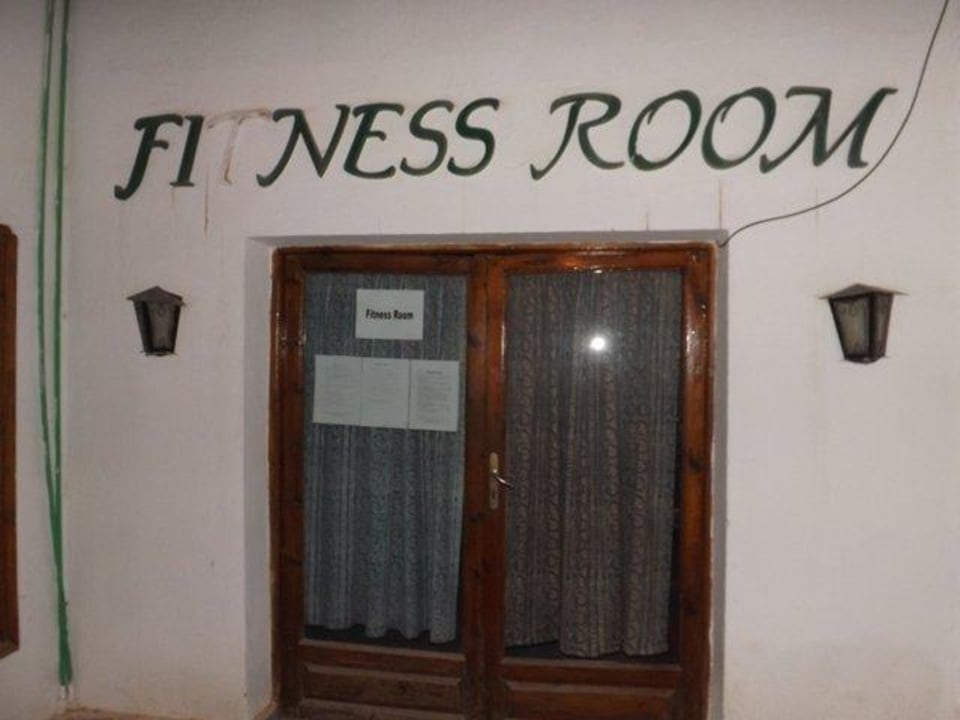 Fitnessraum  Lotus Bay Beach Resort