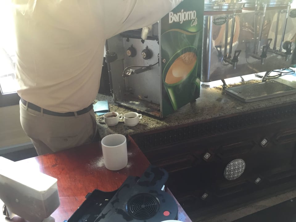 Innenleben der Kaffeeautomaten (Sauerei) Stella Beach Resort & Spa Makadi Bay