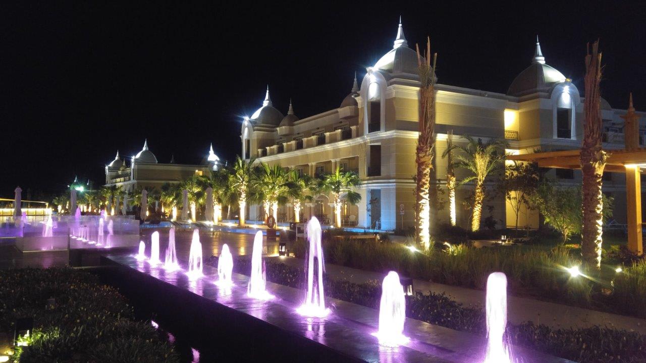 Gartenanlage Titanic Royal