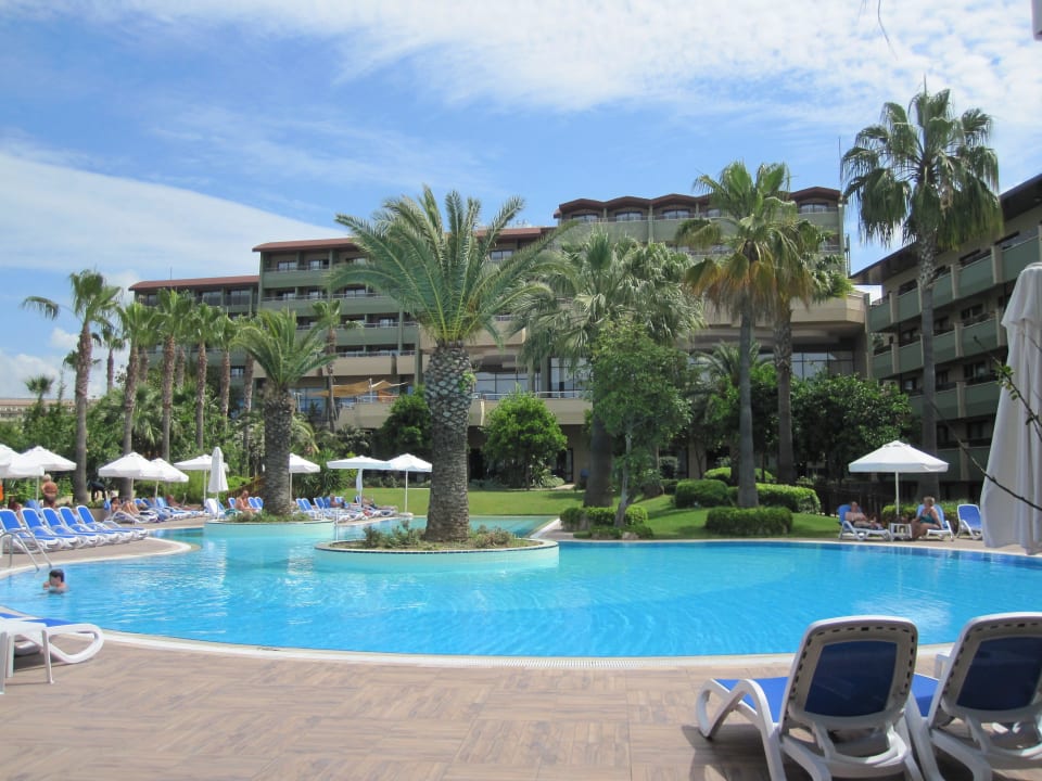 Hauptpool Hotel Grand Side