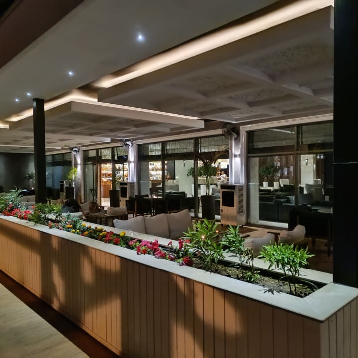 Gastro Rubi Platinum Sign