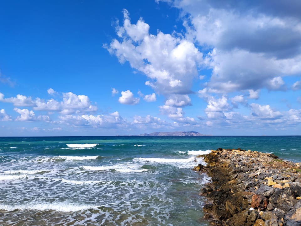 Strand Mitsis Rinela