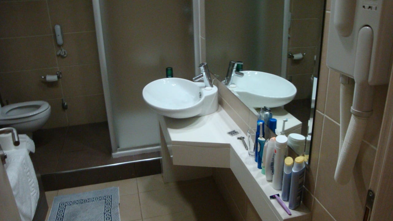 Bad Hotel Aphrodite Beach Club