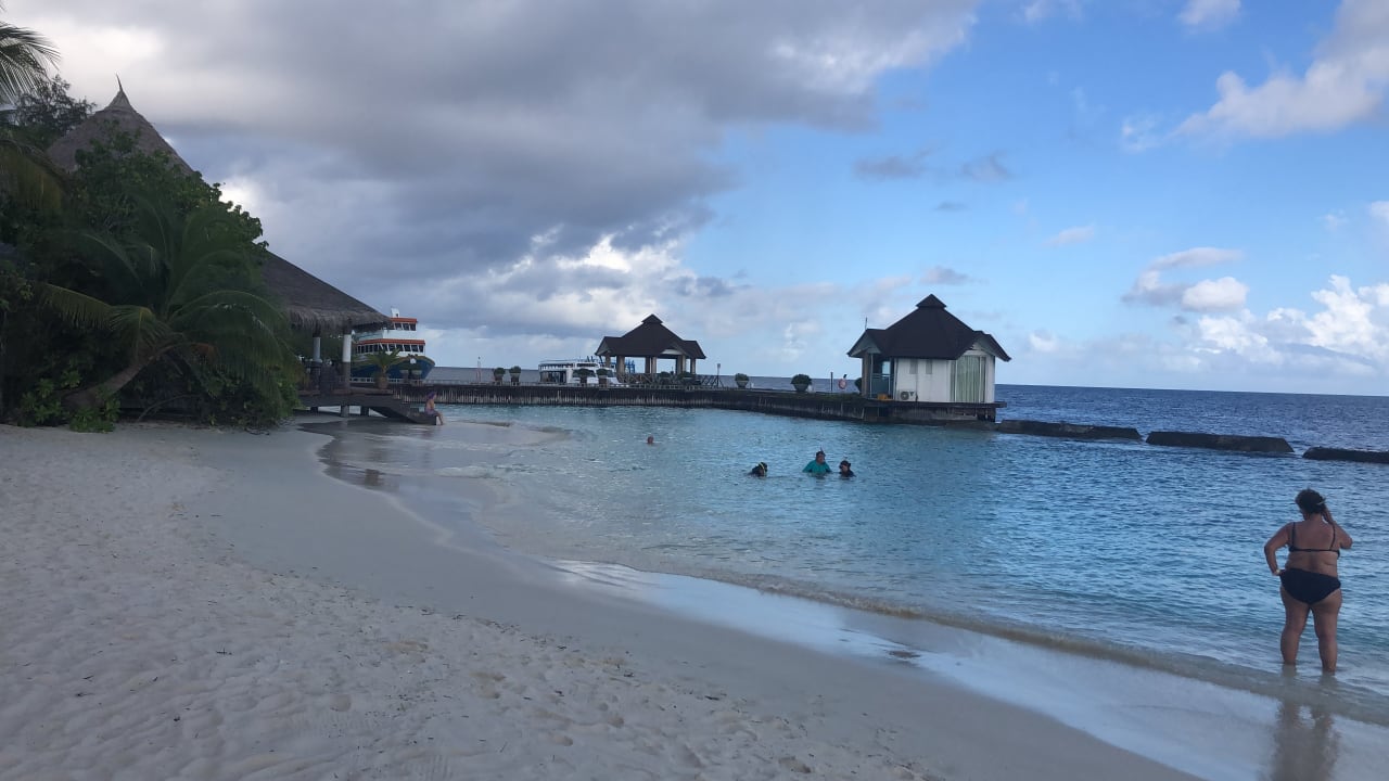 Strand Ellaidhoo Maldives by Cinnamon
