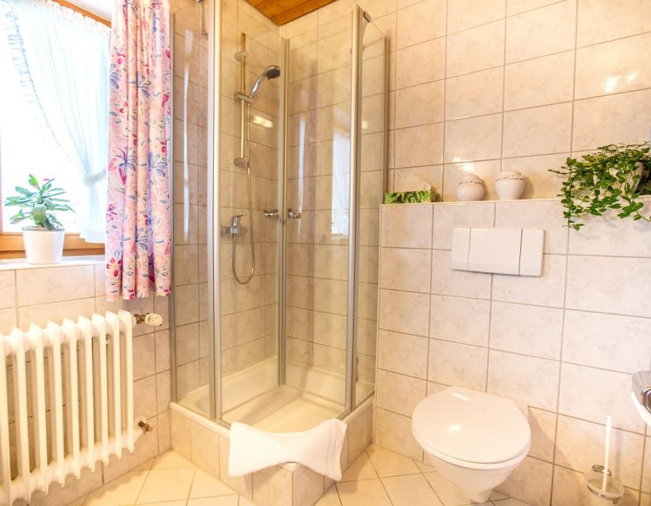 Zimmer Ferienwohnungen Haus Martin