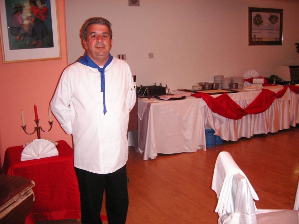 Mr Savvas TUI BLUE Pioneer Beach