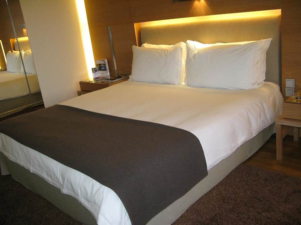 Bett 140 Hotel Nikopolis