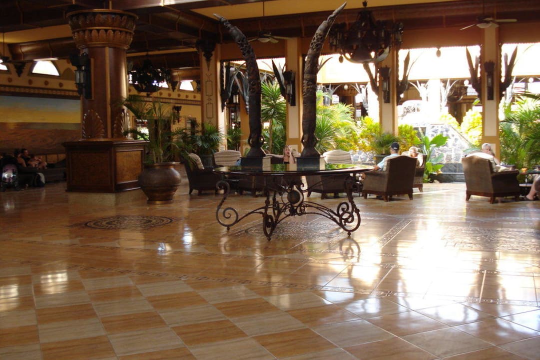 Lobby Hotel Riu Funana