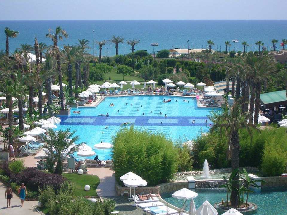 Водный простор Concorde De Luxe Resort