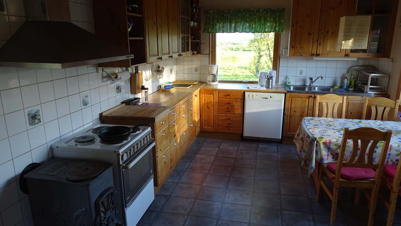 Sonstiges Gårdshytten, Dverbergveien 143