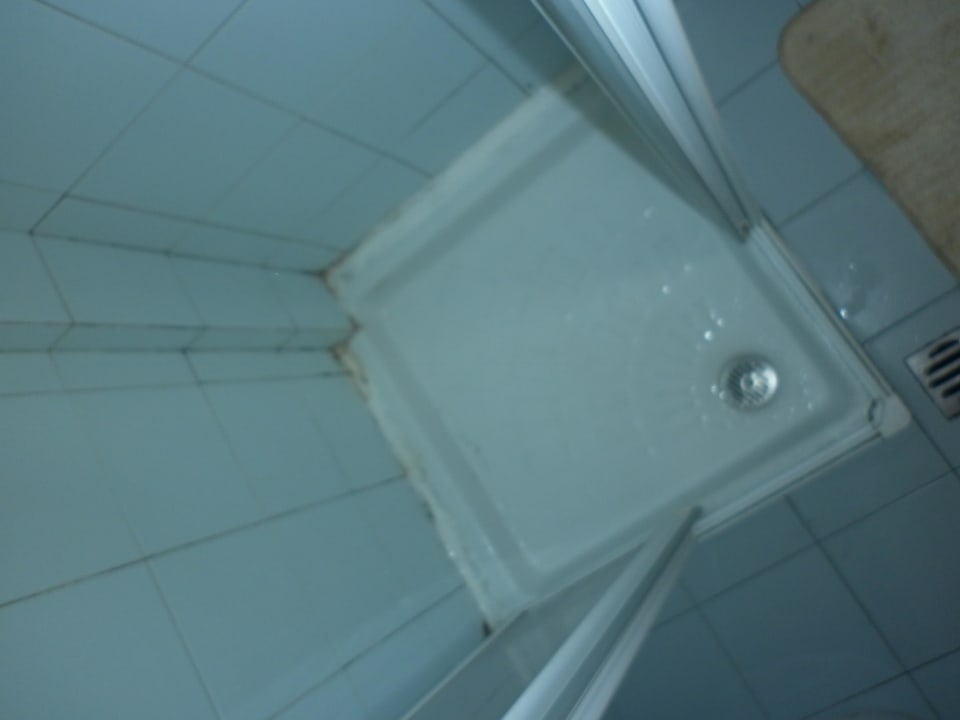 Schimmelbefall Hotel Tiberius