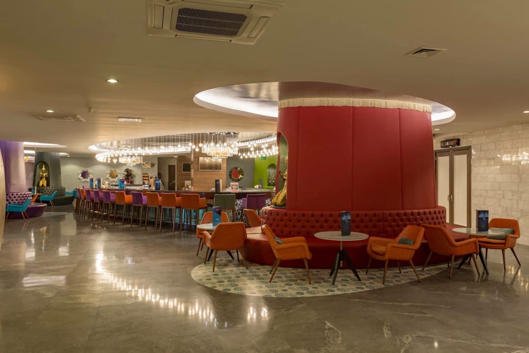 Bar Royal Taj Mahal Hotel