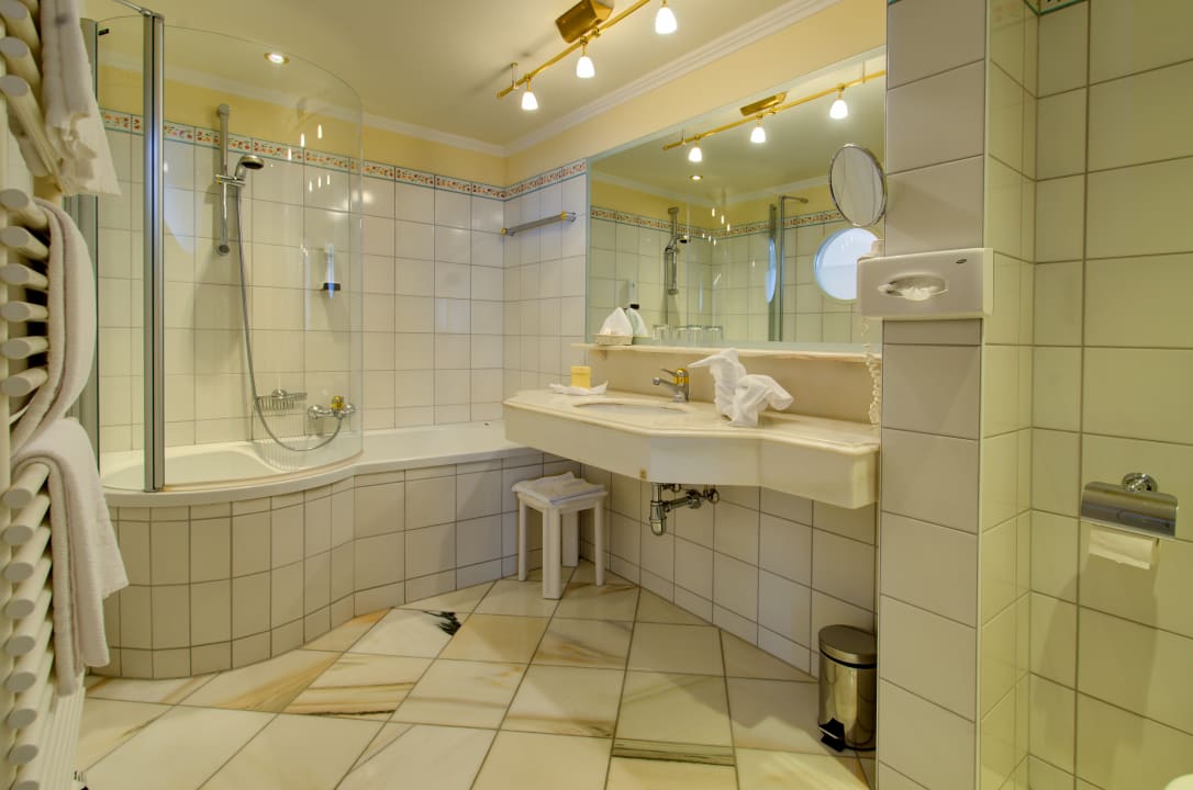 Zimmer Hotel Bauer