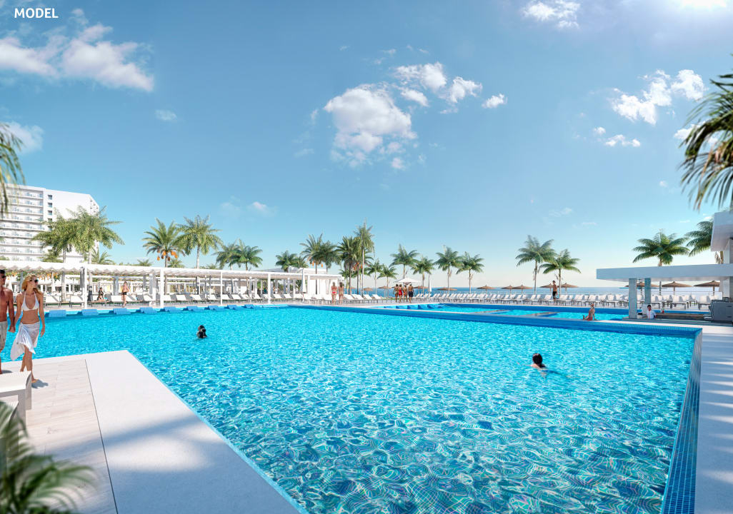 Pool Hotel Riu Palace Aquarelle