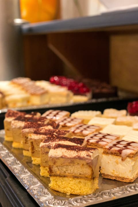 Kuchenbuffet Thermenhotel Kurz