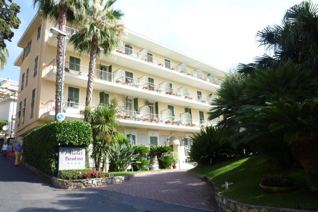 Blick auf das Hotel Hotel Paradiso