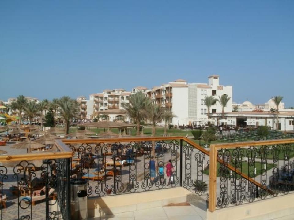 Blick vom Hauptgebäude rechts Pickalbatros Dana Beach Resort - Hurghada
